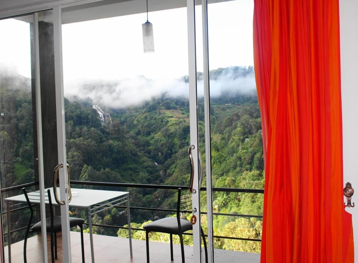 Ella Floating View Bed and Breakfast Kamer foto