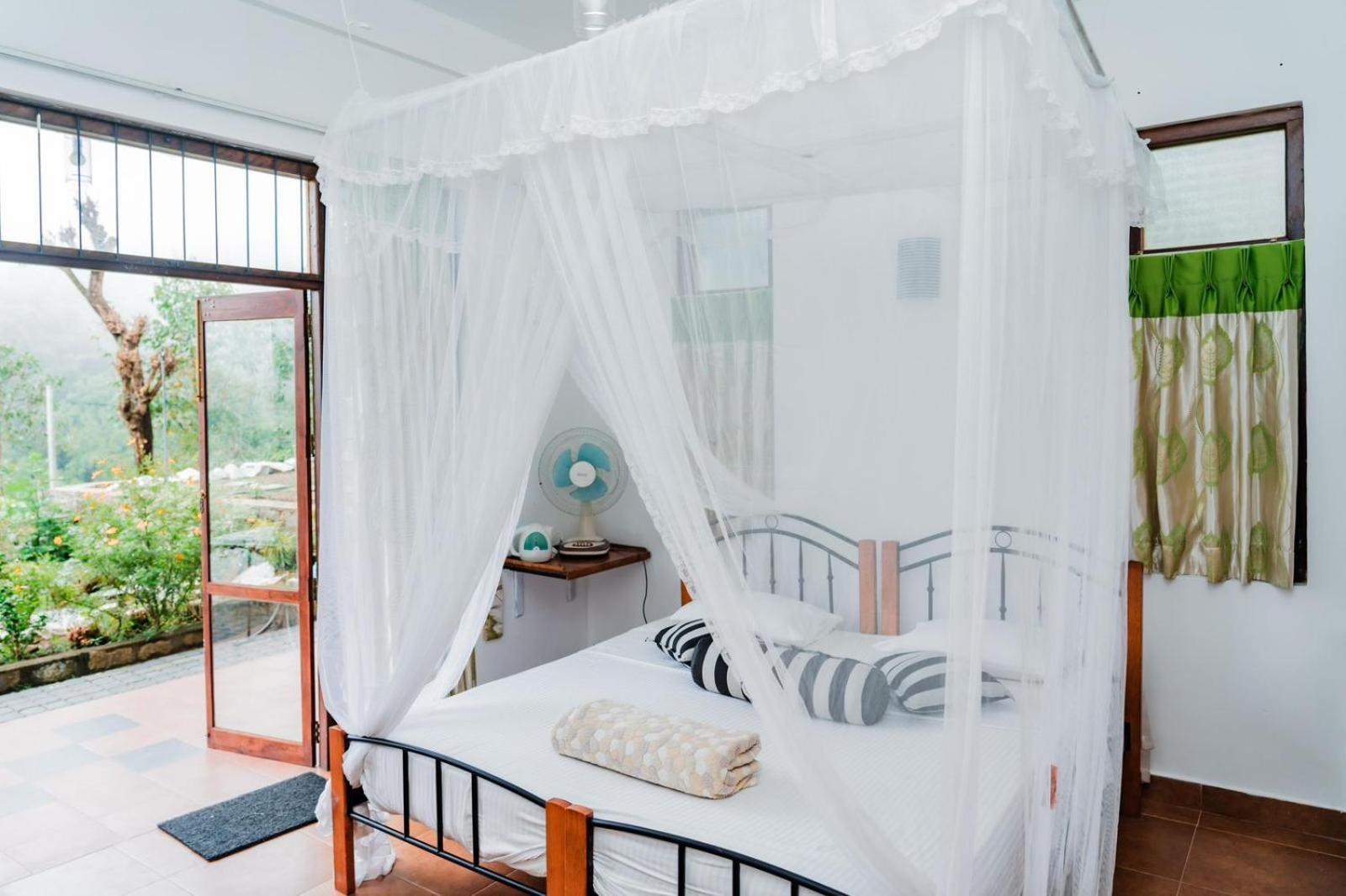 Ella Floating View Bed and Breakfast Buitenkant foto