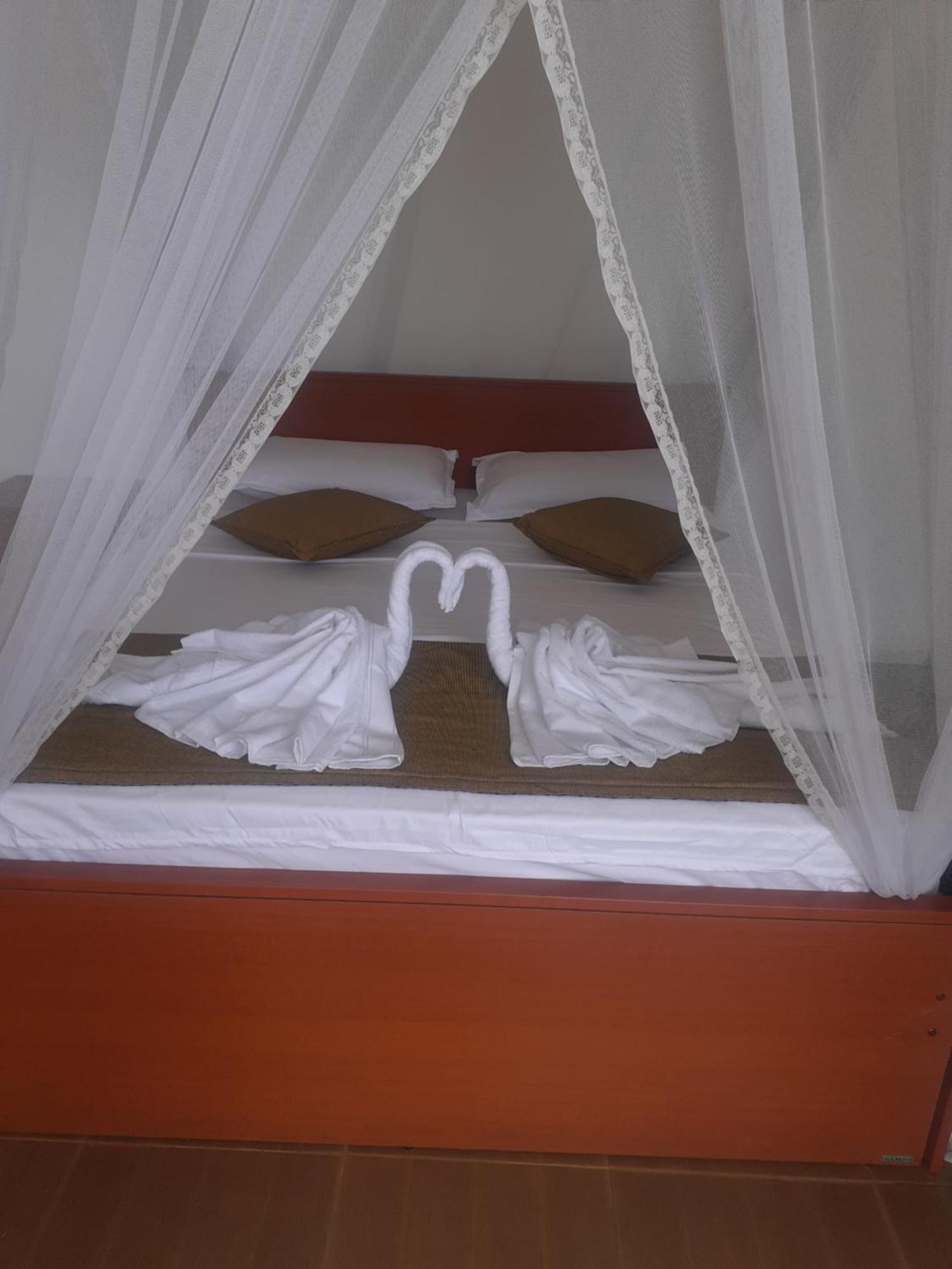 Ella Floating View Bed and Breakfast Buitenkant foto